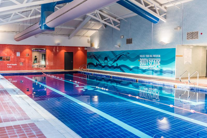 Crowne Plaza Belfast - Havuz
