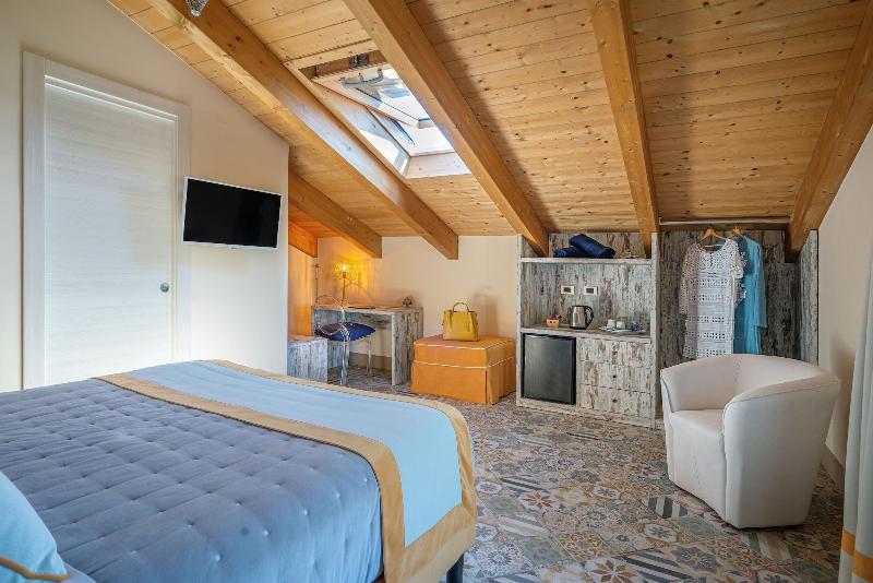 Don Giulio Luxury Rooms - Oda