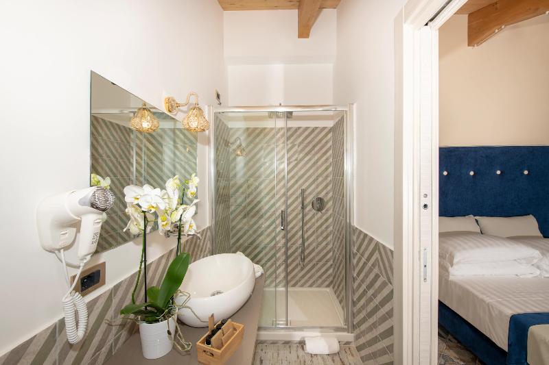 Don Giulio Luxury Rooms - Oda