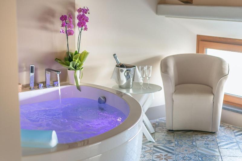 Don Giulio Luxury Rooms - Oda