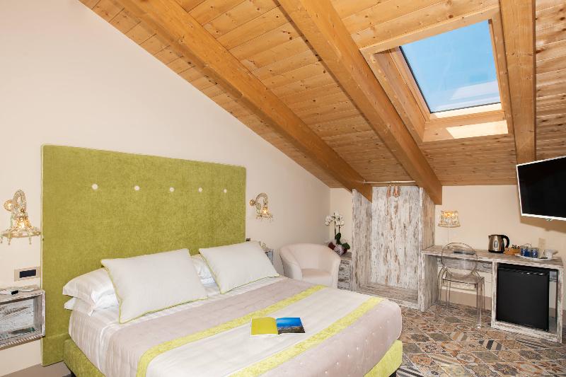 Don Giulio Luxury Rooms - Oda