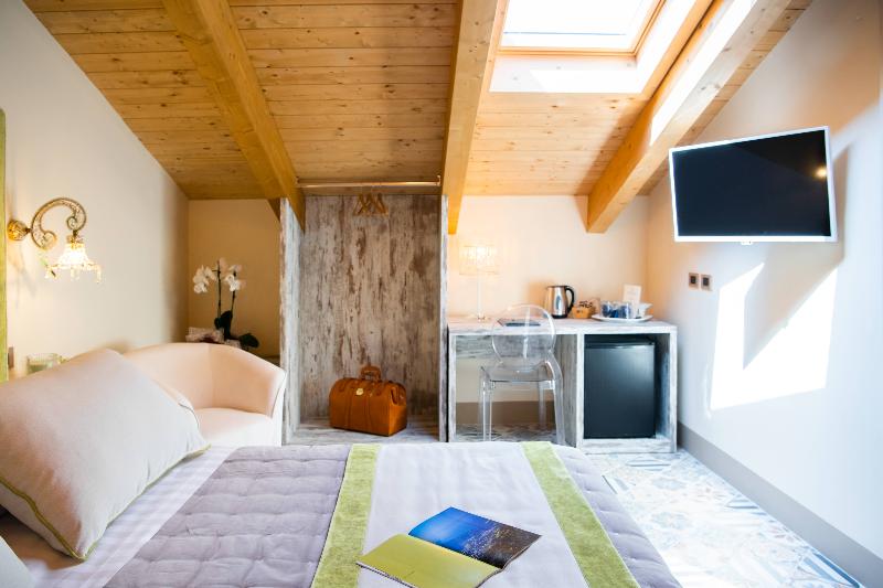 Don Giulio Luxury Rooms - Oda