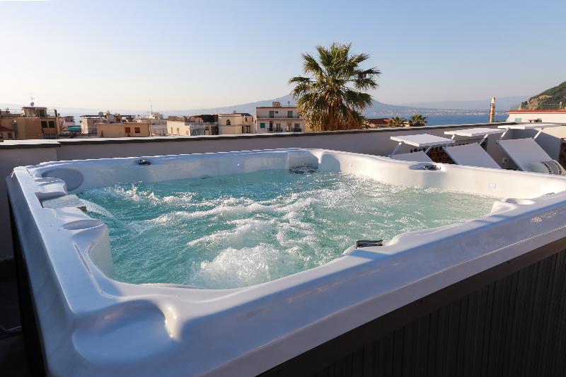 Don Giulio Luxury Rooms - Havuz