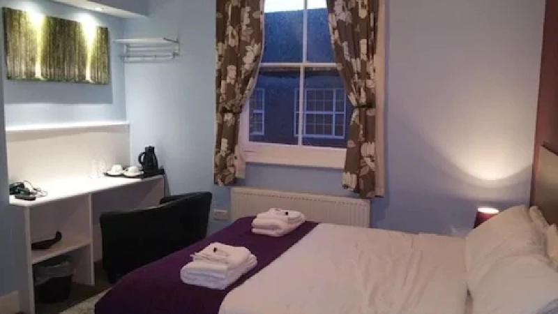 Ali Inn Oxford - Oda