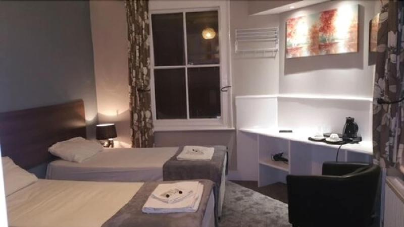 Ali Inn Oxford - Oda