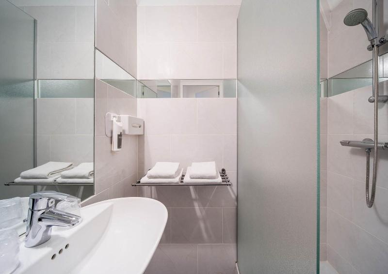H2Otel Rotterdam - Oda
