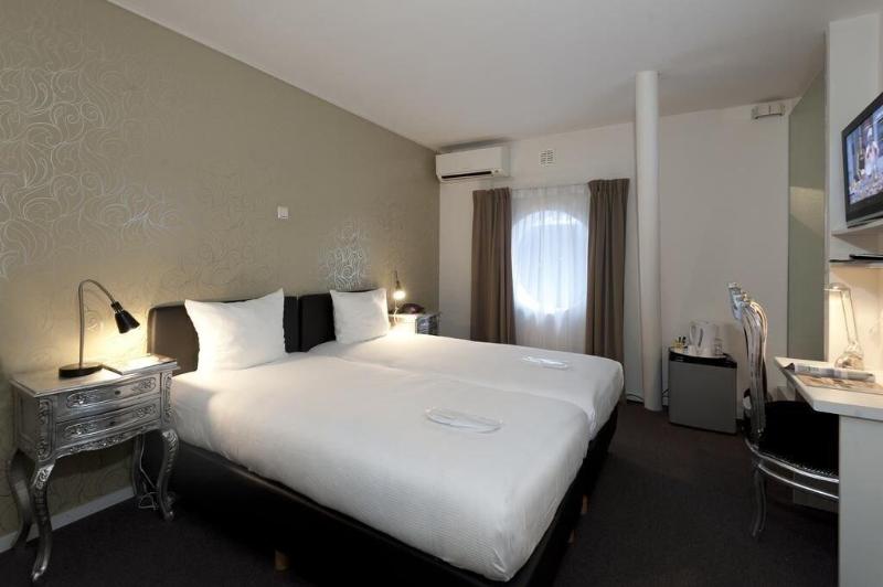 H2Otel Rotterdam - Oda