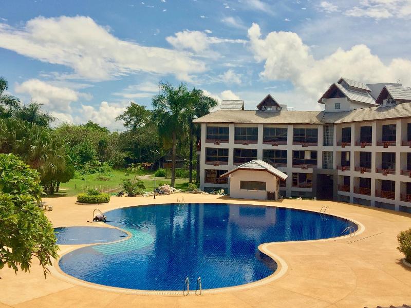 The Impress Nan Hotel - Havuz