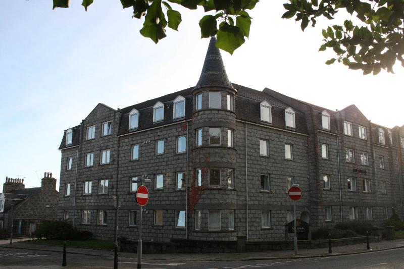 The Spires Aberdeen - Genel
