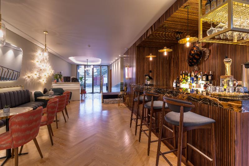The Convo Porto Hotel & Suites - Bar