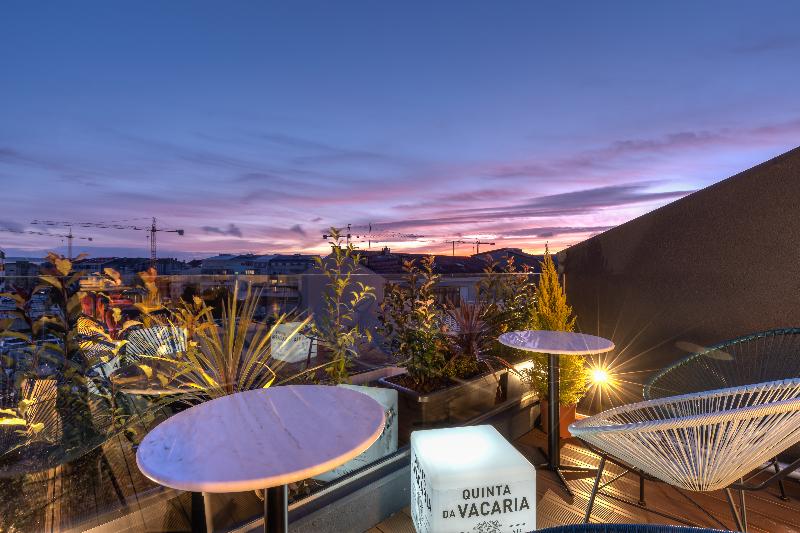 The Convo Porto Hotel & Suites - Teras