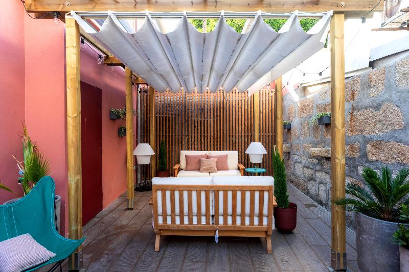 Harbour Inn Design Townhouse - Teras