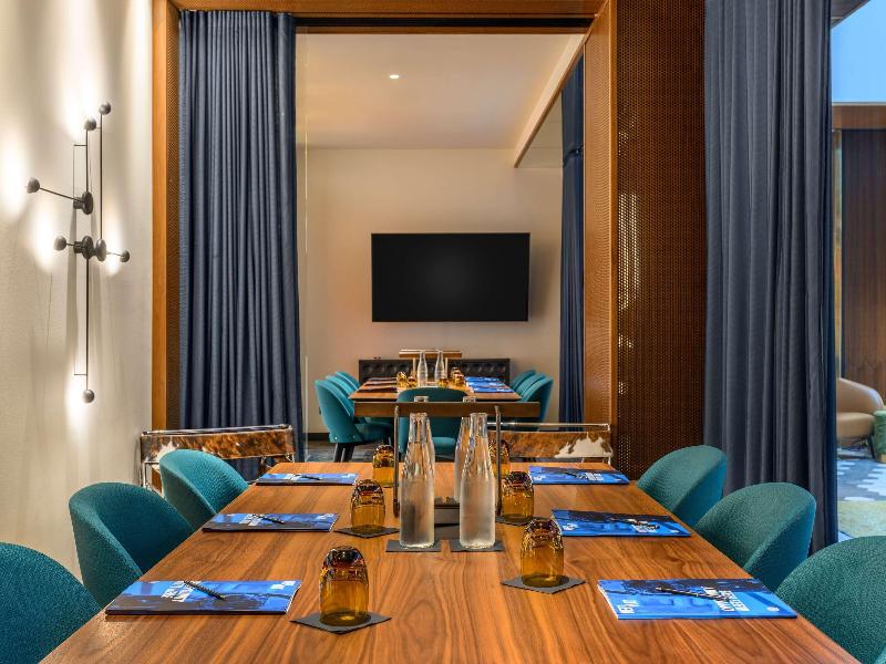 Pullman Budapest - Toplantı