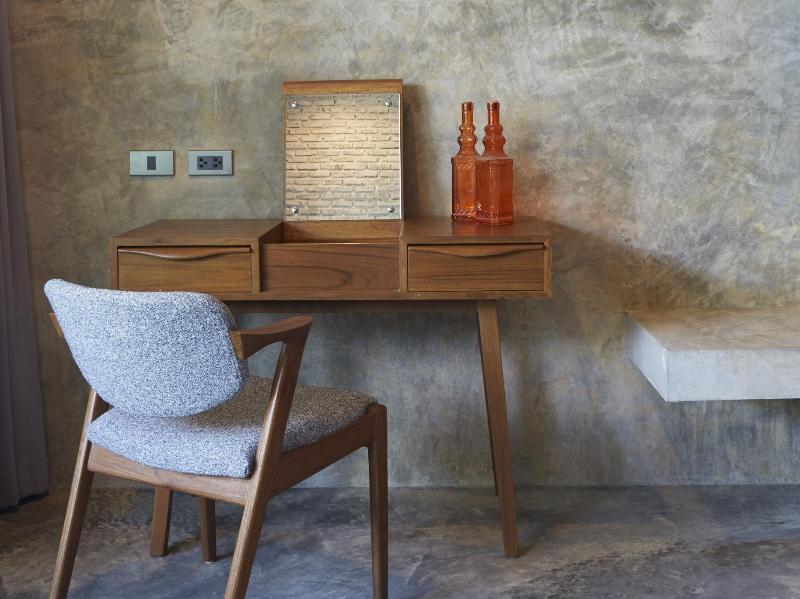 The Restro Hotel - Genel