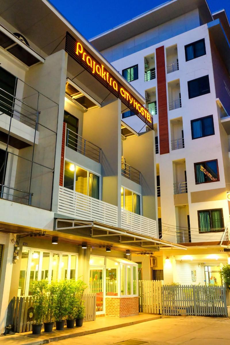 Prajaktra City Hostel - Genel
