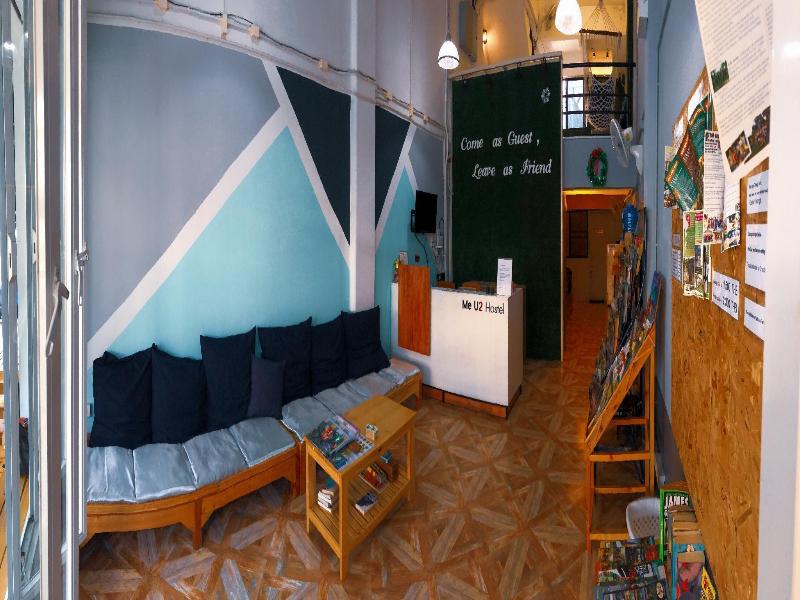 Me U2 Hostel - Lobi