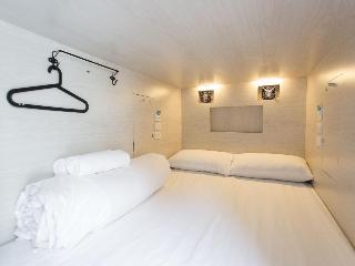 The Cube Hostel fotoÄŸrafÄ±