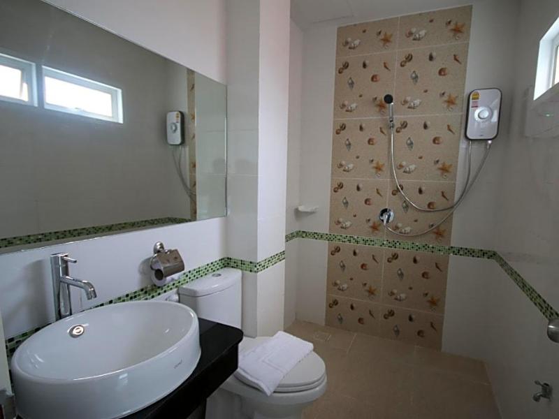 Karon Sea Side Hotel - Genel