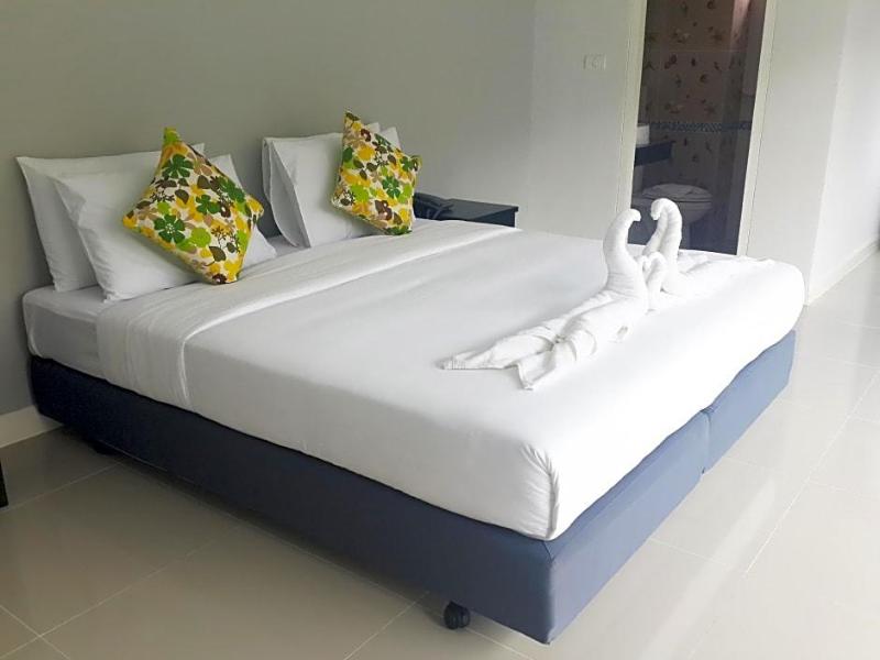 Karon Sea Side Hotel - Genel