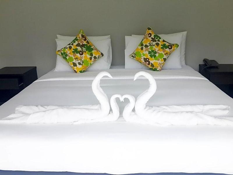 Karon Sea Side Hotel - Genel