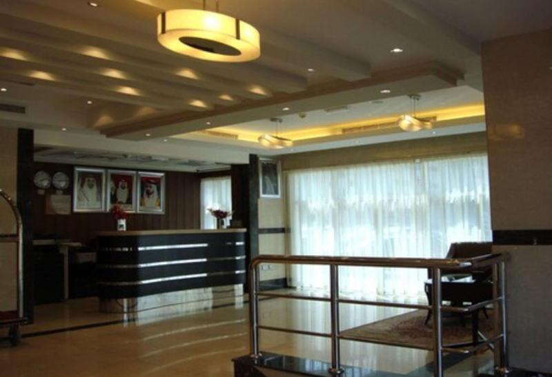 Paragon Hotel Apartments - Lobi