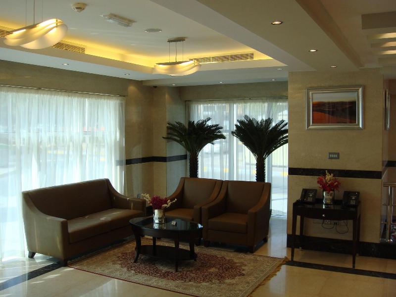 Paragon Hotel Apartments - Lobi