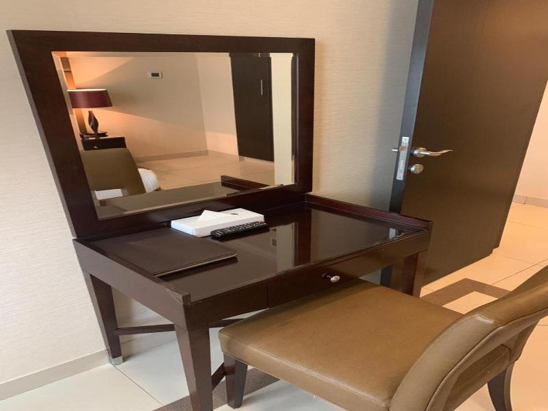 Paragon Hotel Apartments - Genel