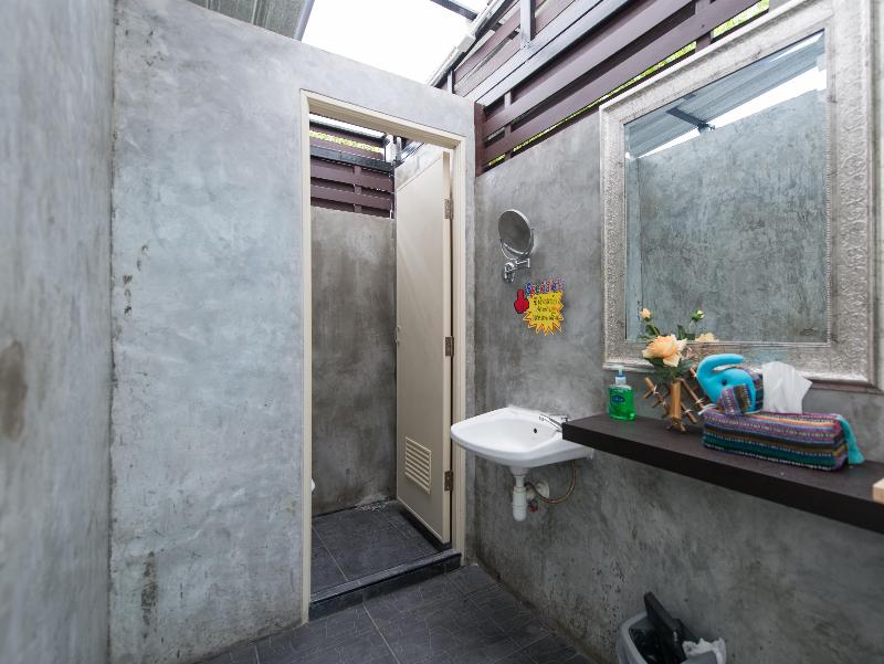 Nang Ta Yon Ban Thap Chang Hostel - Oda