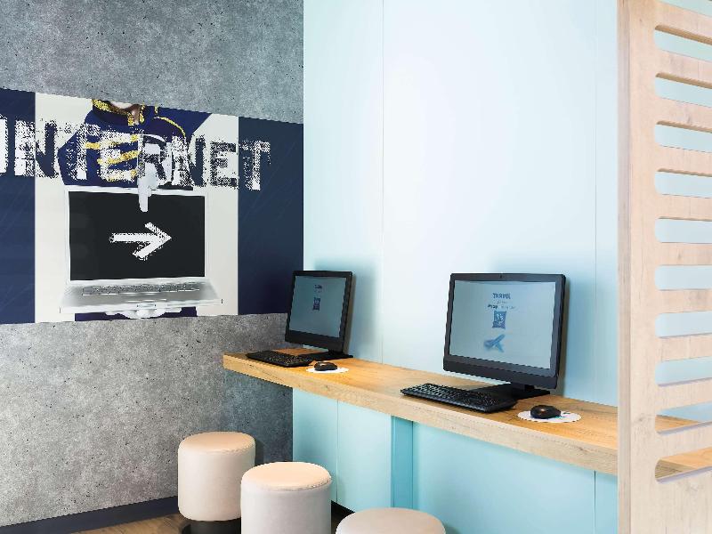 Ibis Budget Zurich Airport - Genel
