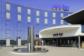 Radisson Hotel Zurich Airport otel fotoğrafı
