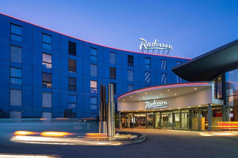 Radisson Hotel Zurich Airport - Genel