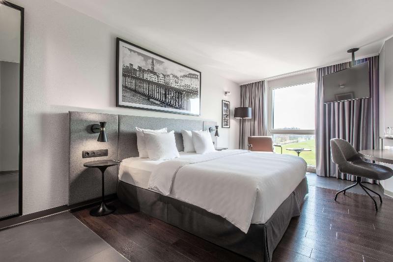 Radisson Hotel Zurich Airport - Oda