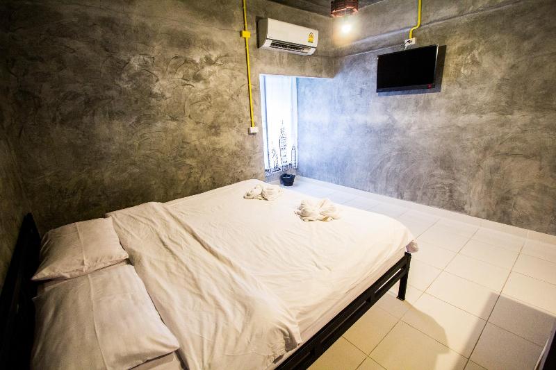 The Sky Loft Hotel - Oda