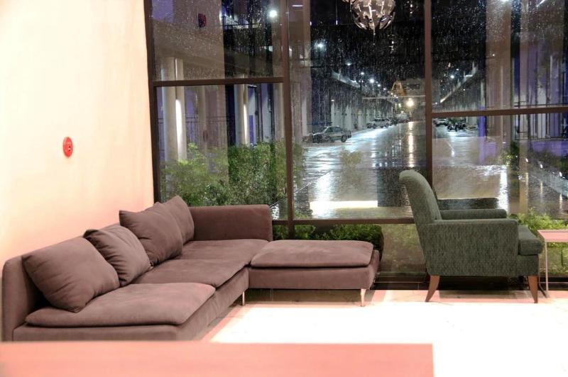 Iresidence Hotel Pathumthani - Genel