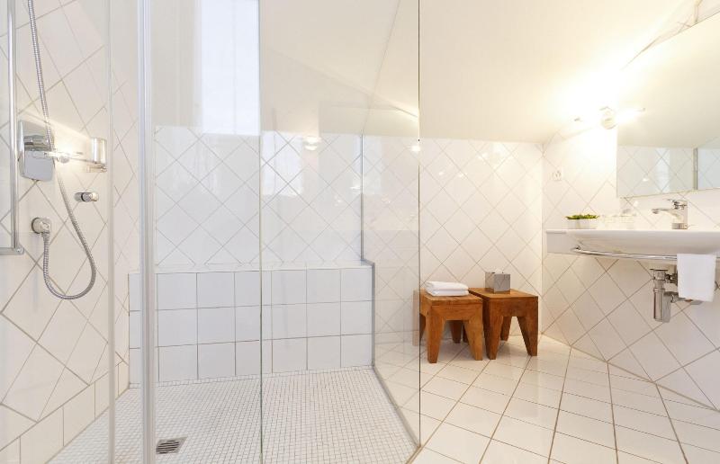 Rossli Hotel - Oda