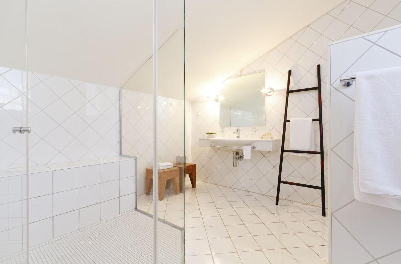 Rossli Hotel - Oda