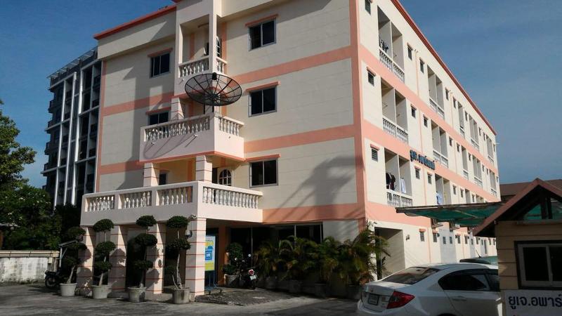 Uj Apartment - Genel