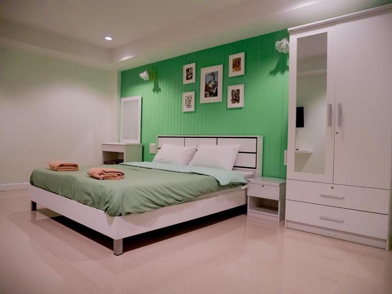 Uj Apartment - Oda