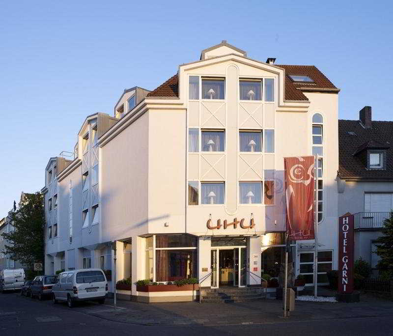 Uhu garni otel fotoğrafı