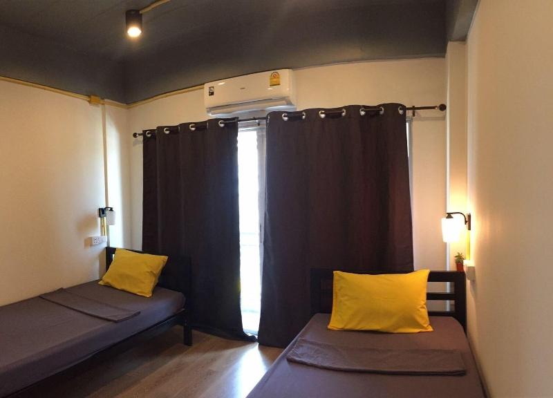 Best Bed Bangkok Suvarnabhumi Hostel - Oda