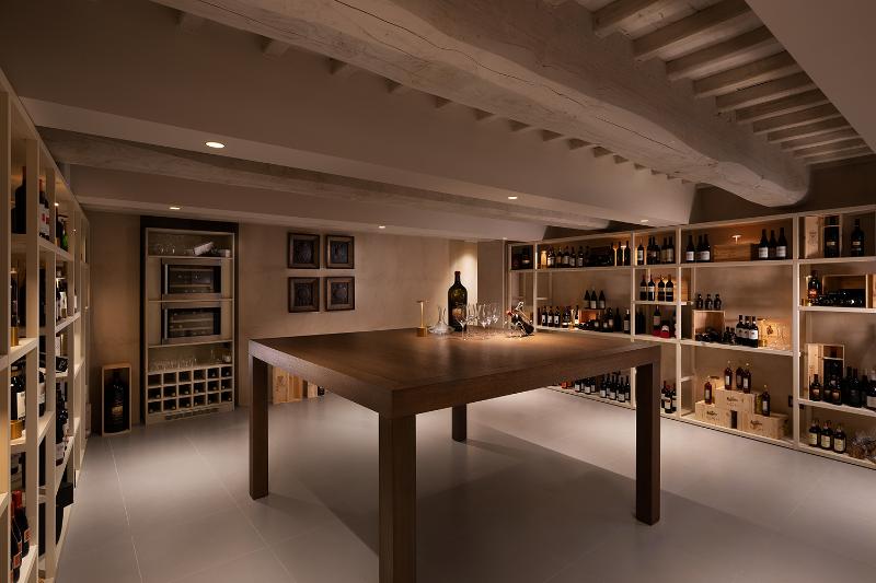 Grand Universe Lucca Autograph Collection - Bar