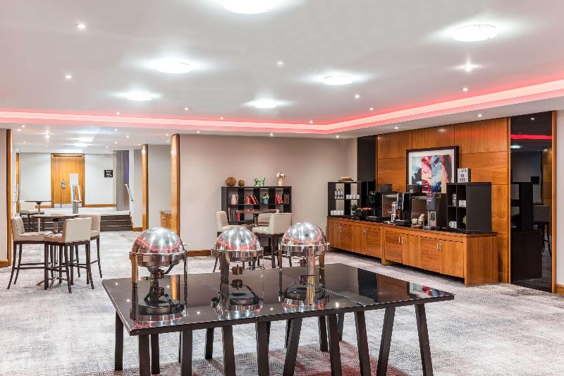 Radisson RED London Heathrow - Toplantı