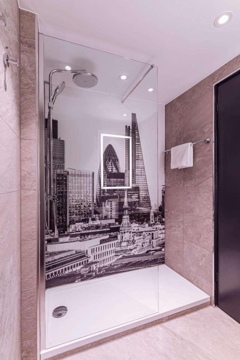 Radisson RED London Heathrow - Oda