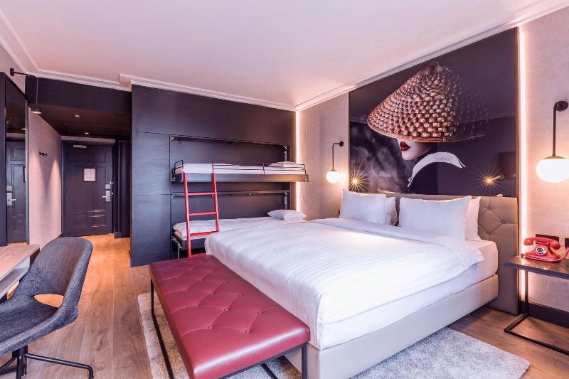 Radisson RED London Heathrow - Oda