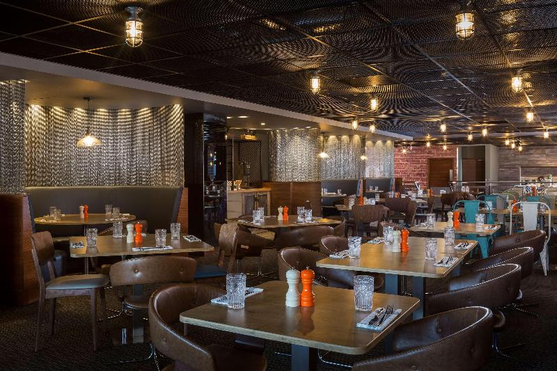 Radisson RED London Heathrow - Restoran