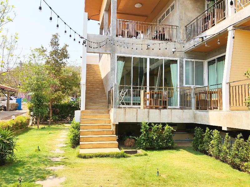Check In Resort Koh Larn - Genel
