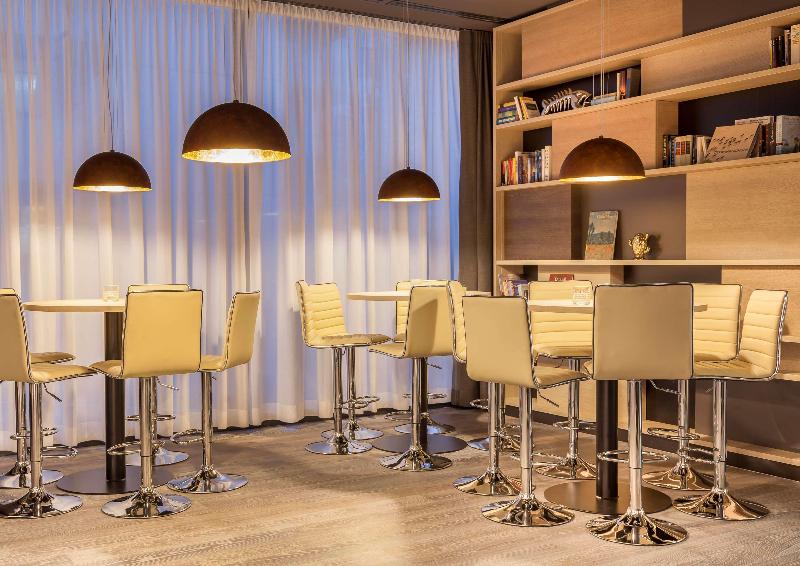 Living Hotel Frankfurt By Derag - Lobi