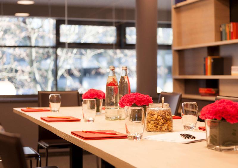 Living Hotel Frankfurt By Derag - Toplantı