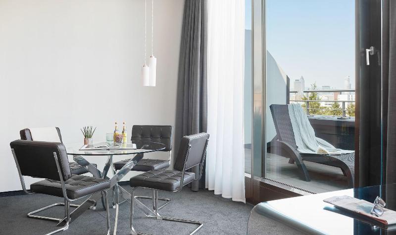 Living Hotel Frankfurt By Derag - Oda