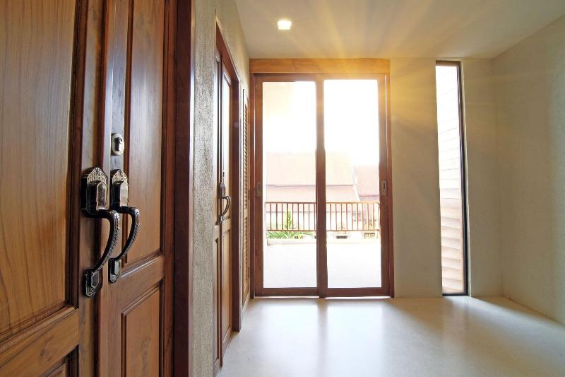 Tapae Gate Villa - Lobi